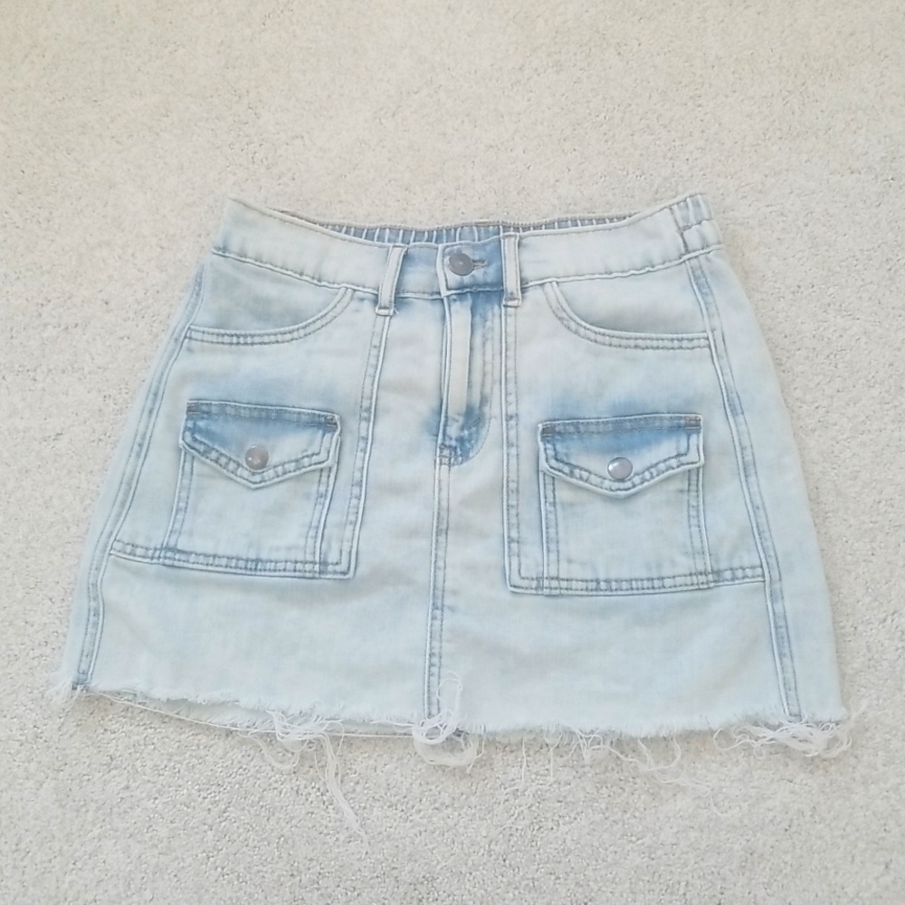 aerie cargo denim skirt size XS